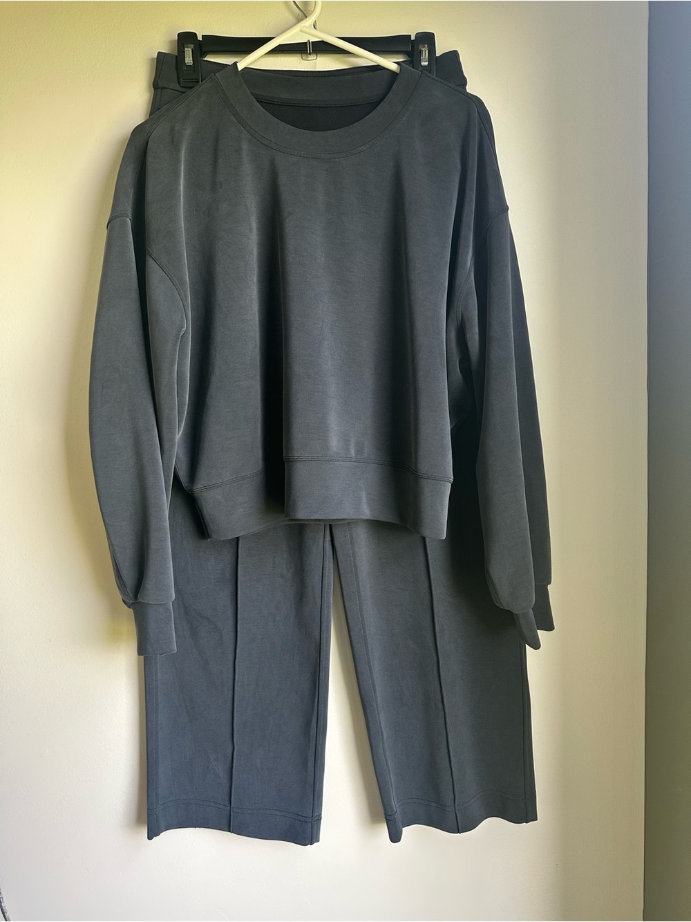 Lululemon Softstreme Set